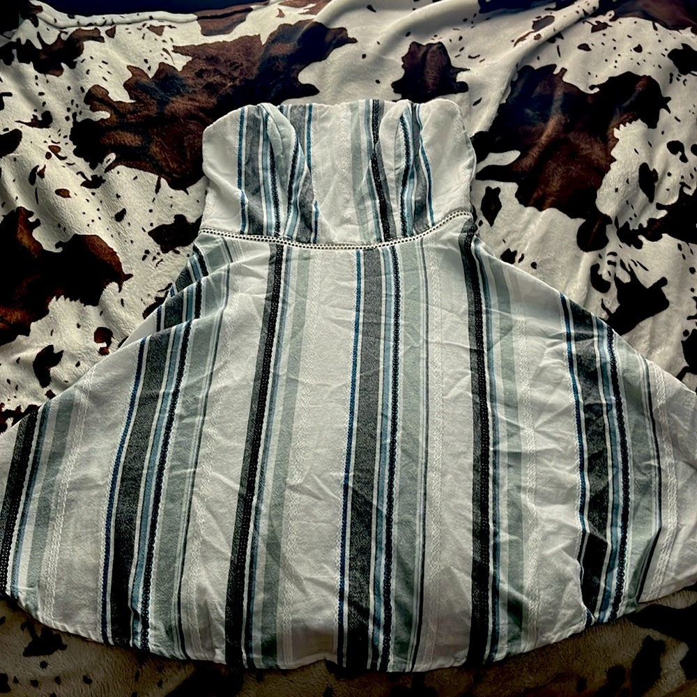 Thigh length dress Brand~ City Studio Size~ 7